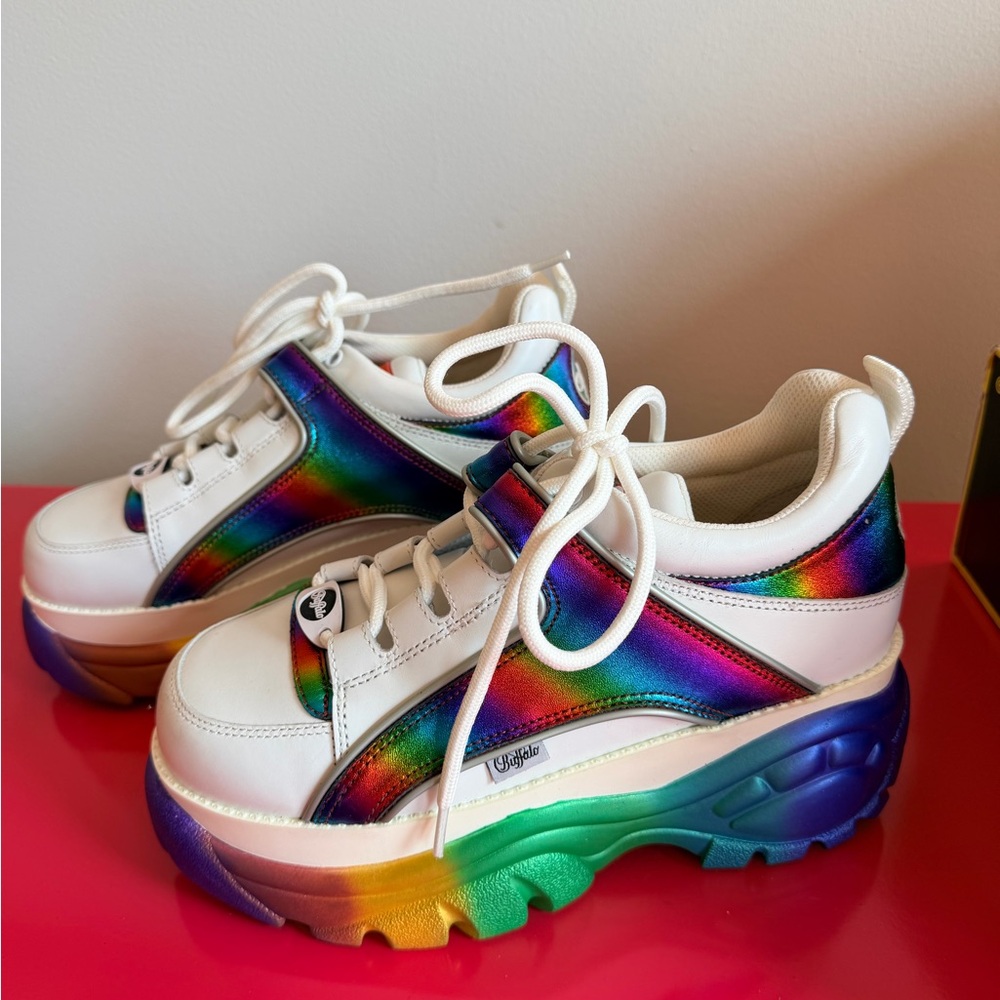 Buffalo London Rainbow Classic Low Platform Sneakers NWT Size UK 40 US 9 rave